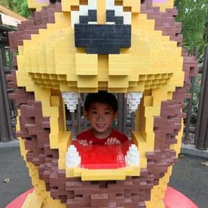 Meet your Posher, Rich